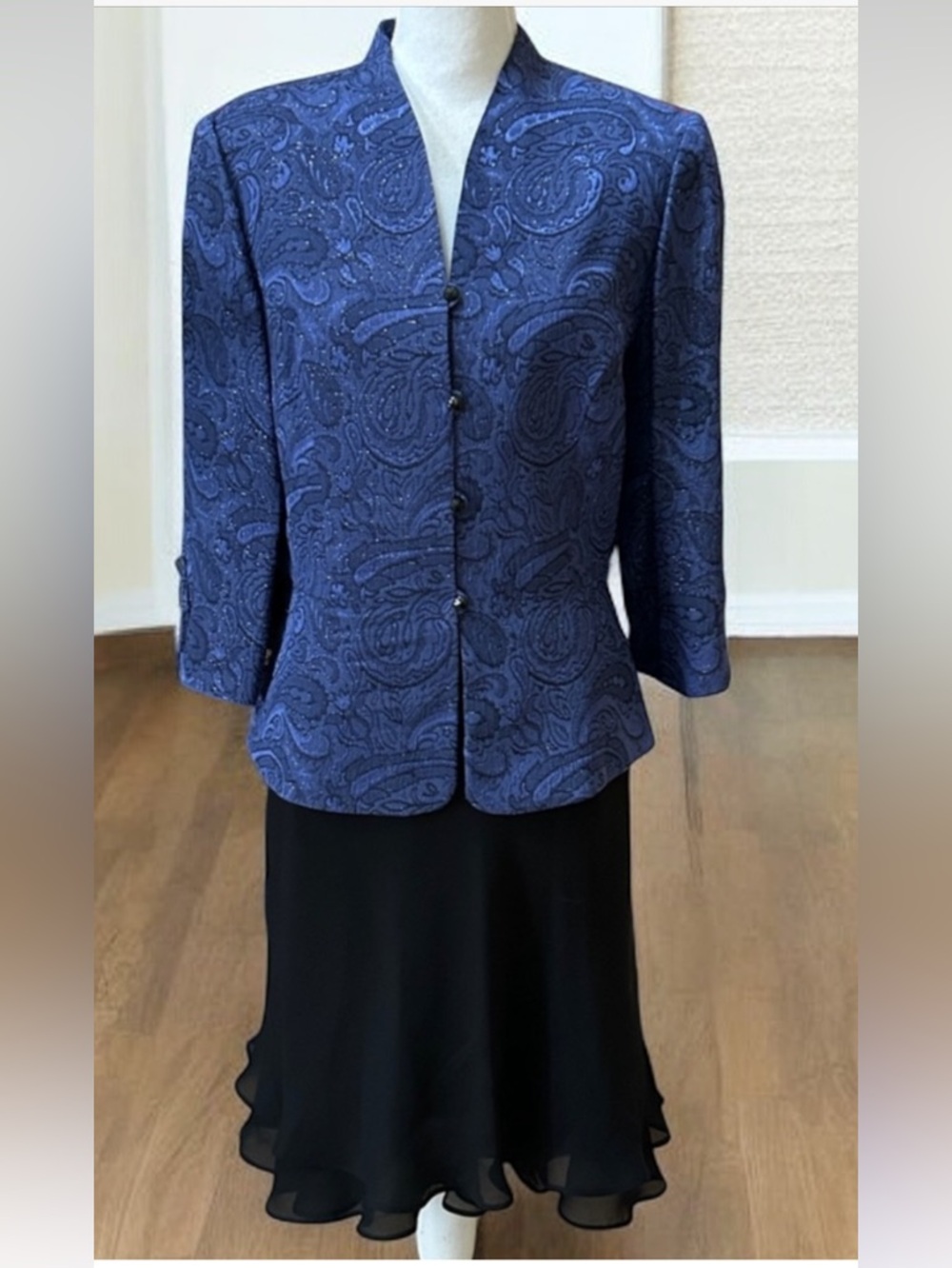 Vtg Womens Blue & Black Metallic Paisley Embroidered 2 Piece Blazer Skirt Set 12